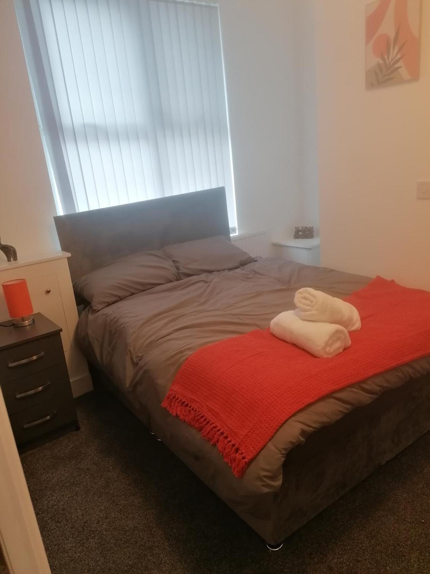 Rossy Home Of Relaxations Stoke-on-Trent Extérieur photo