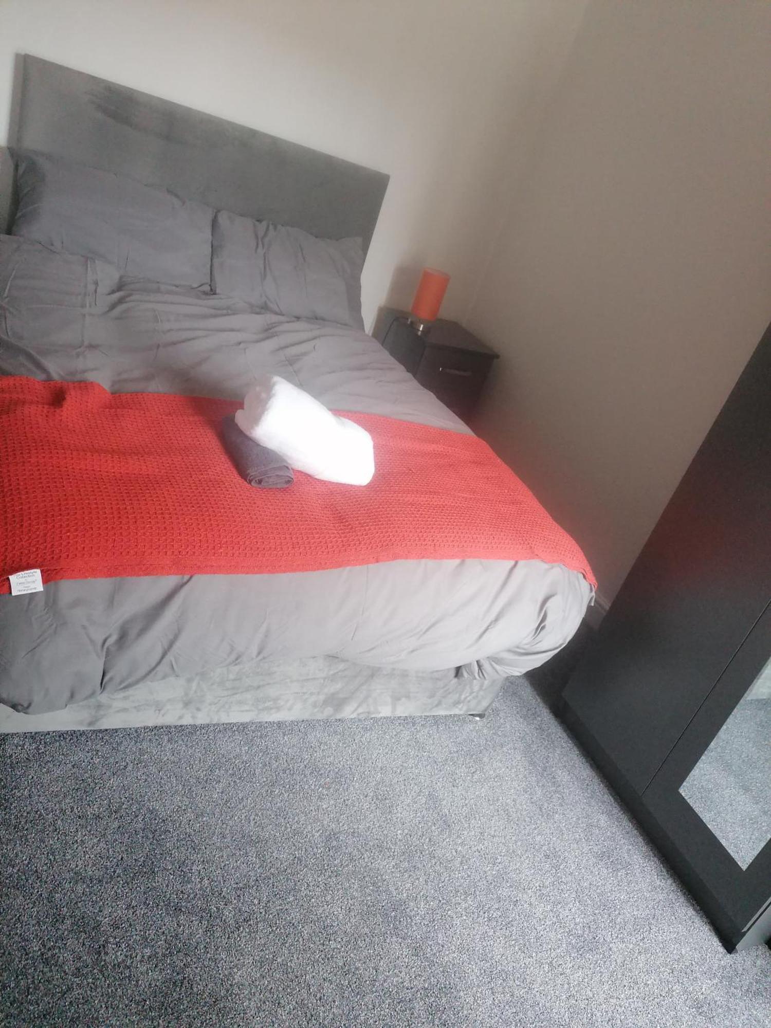 Rossy Home Of Relaxations Stoke-on-Trent Extérieur photo
